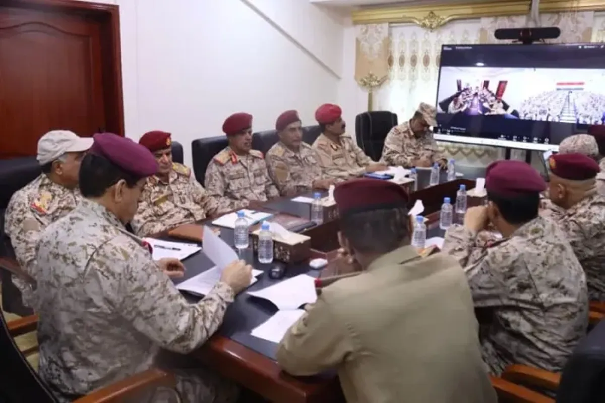 وزارة الدفاع اليمنية ورئاسة الأركان تدشنان التعبئة العامة والنفير المجتمعي